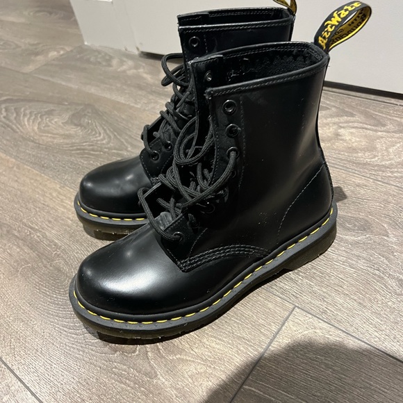 1460 WOMEN'S NAPPA LEATHER LACE UP BOOTS - Picture 4 of 7